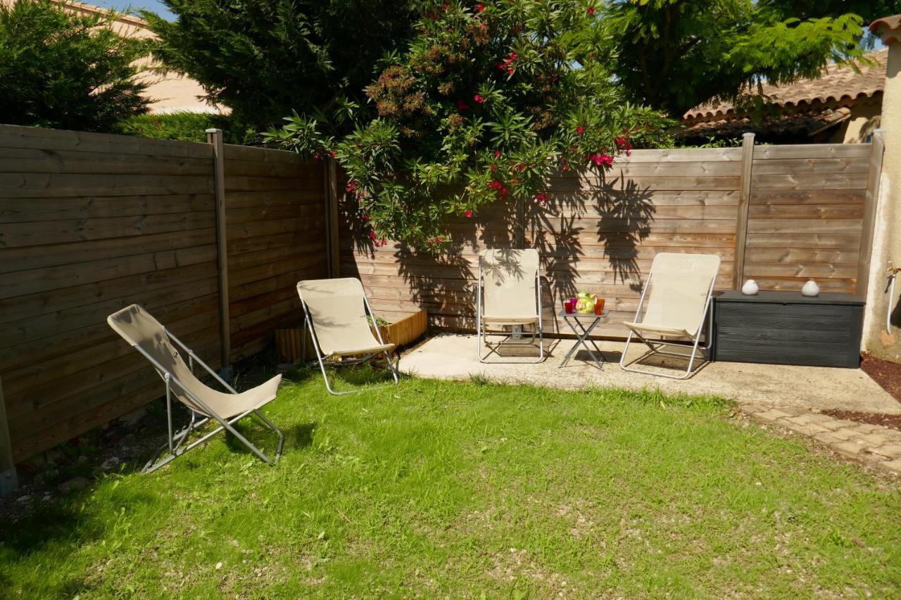 Chez Marielle Villa ลีล-ซูร์-ลา-ซอร์ก ภายนอก รูปภาพ